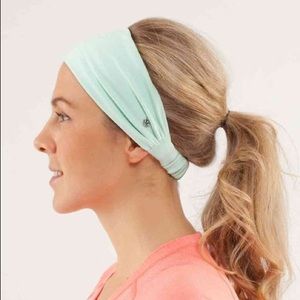 Lululemon bang buster headband/ reversible